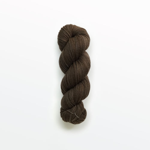 umber fingering yarn, black walnut, dark brown, naturally dyed yarn, non-superwash, 450 yards, merino/rambouillet cross wool