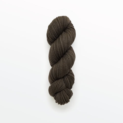 Umber worsted yarn, walnut, dark brown, naturally dyed yarn, non-superwash, 240 yards, Merino/Rambouillet cross wool