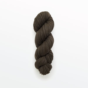 Umber worsted yarn, walnut, dark brown, naturally dyed yarn, non-superwash, 240 yards, Merino/Rambouillet cross wool