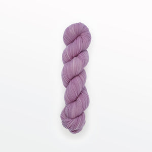 lavender fingering yarn, cochineal, pinkish purple, naturally dyed yarn, non-superwash, 225 yards, merino/rambouillet cross wool