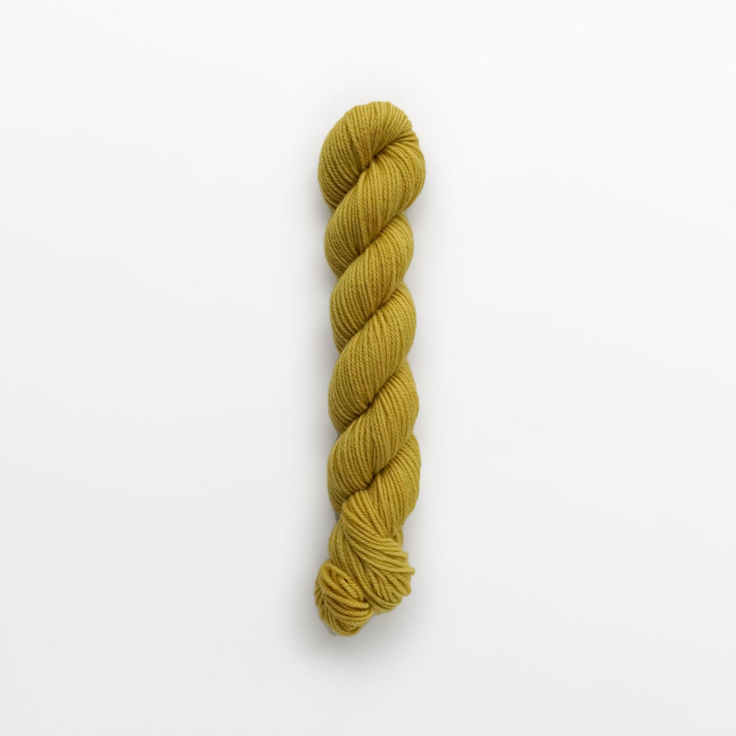 pineapple fingering yarn, orange osage, yellow, naturally dyed yarn, non-superwash, 112 yards, Merino/Rambouillet cross wool