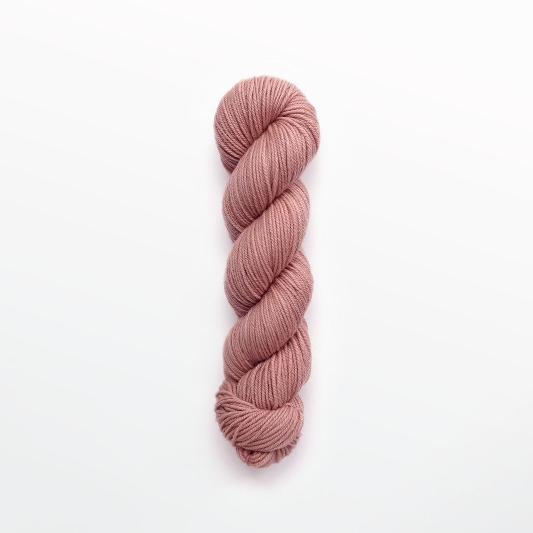 Rose Quartz worsted yarn, madder root, light pink, naturally dyed yarn, non-superwash, 240 yards, Merino/Rambouillet cross wool