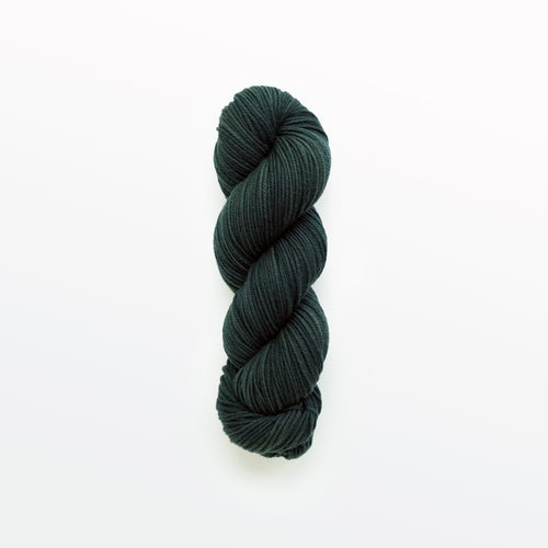 Seaweed DK yarn, logwood & weld, greenish-black, naturally dyed yarn, non-superwash, 260 yards, Merino/Rambouillet cross wool