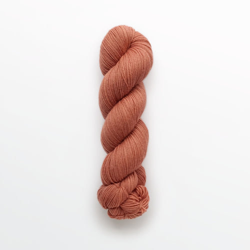 clay fingering yarn, madder root, rusty orange, naturally dyed yarn, non-superwash, 450 yards, merino/rambouillet cross wool